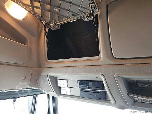 Standard-SZM IVECO AS440S46 STRALIS