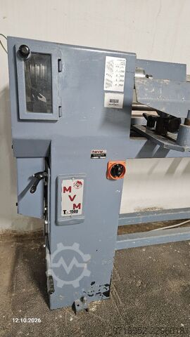 Lathe / woodturning lathe MVM T.1500