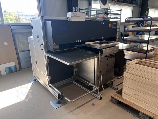 Heftmaschine ISAG Imaging Solutions AG Easyframe
