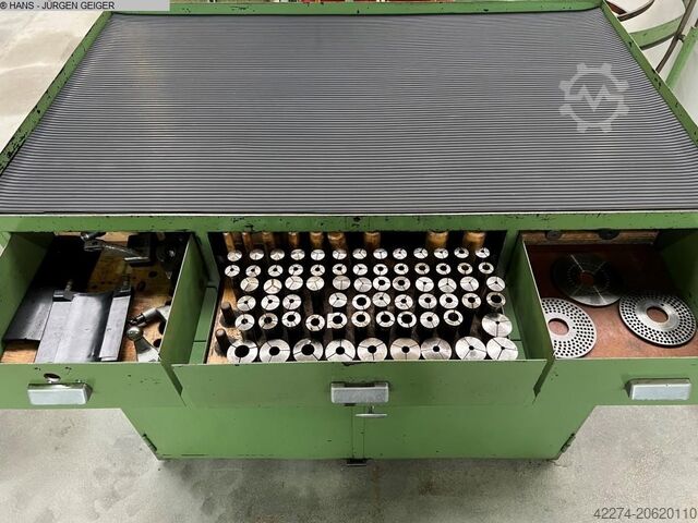 Universal Milling Machine DECKEL FP2