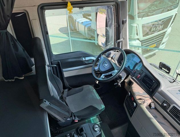 Standard tractor unit MAN TGX 18.460 EURO 6 SMART TACHO 2X TANKS PARK AIRC