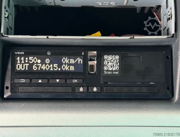 Standard tractor unit MAN TGX 18.460 EURO 6 SMART TACHO 2X TANKS PARK AIRC