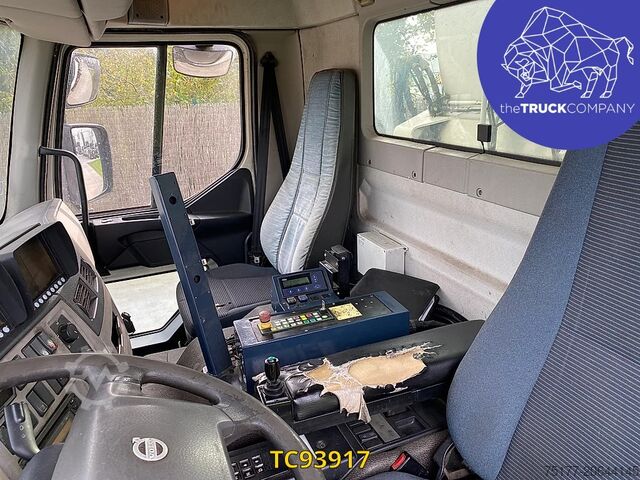 Refuse collection vehicle Volvo FE 320