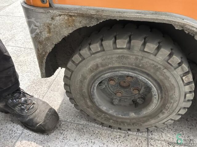 Tow tractor Still LTX70