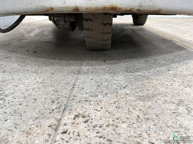Tow tractor Still LTX70