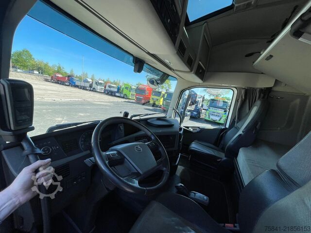 Crane truck Volvo FH 540 8x4 HIAB 554E-9 HIPRO