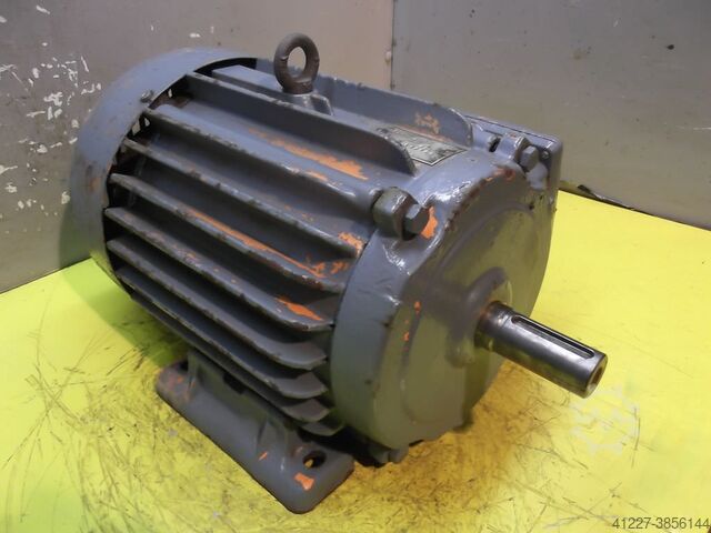 Electric motor 2.2 kW 945 rpm foot defective Elektrim Se112M-6
