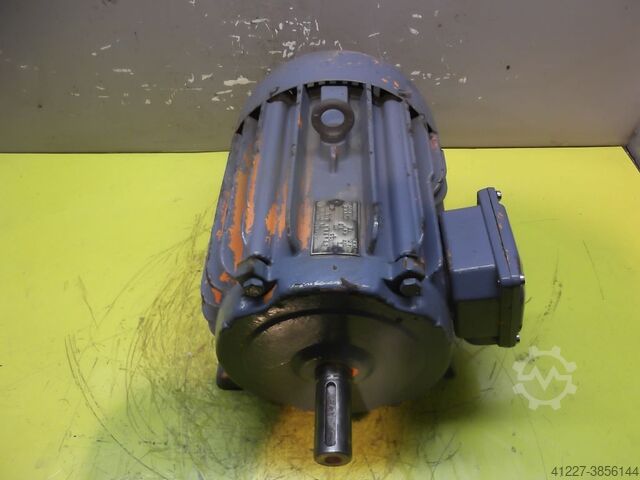 Electric motor 2.2 kW 945 rpm foot defective Elektrim Se112M-6
