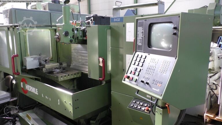 Tool Room Milling Machine - Universal HERMLE UWF 851