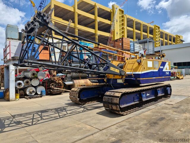 Crawler excavator Kobelco 7045