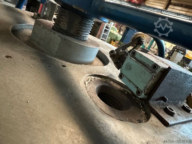 Hydraulic lowering press Sack & Kiesselbach EP 630