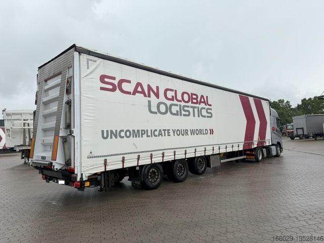 Low loader semitrailer  Wiese Mega Schiebeplane mit Dhollandia Rampe 9t