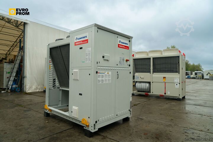 Kühler New Aircooled chiller CLIMAVENETA I NX N 0151P 43.9 kW/46.8 kW 2023 yom