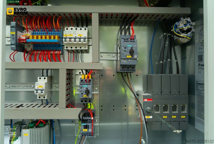 Kühler New Aircooled chiller CLIMAVENETA I NX N 0151P 43.9 kW/46.8 kW 2023 yom