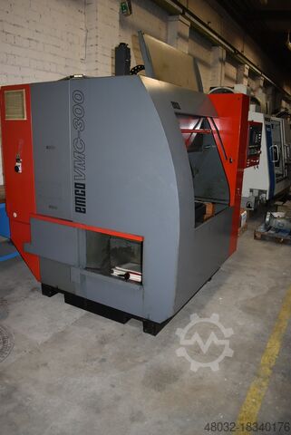 Bearbeitungszentrum Emco VMC 300