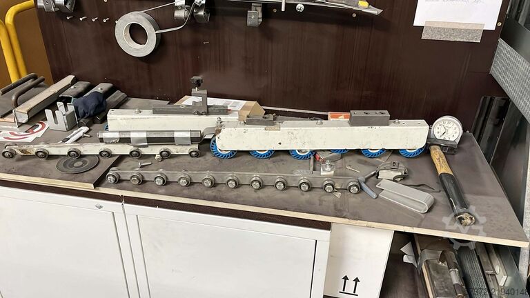 Faltschachtelklebemaschine MaschinenMau 2100 Multi Gluer