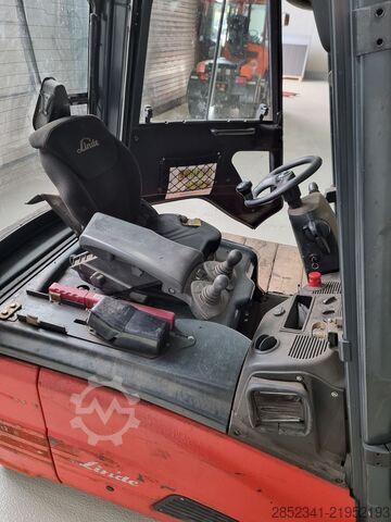 Forklift Linde E16C