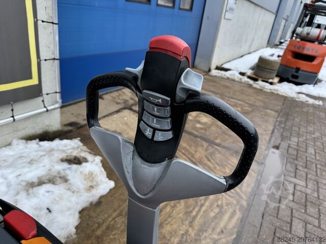 Elektrischer Stapler Still EXV 12i, VS-22577 STILL EXV 12i