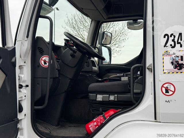 Chassis with cab Renault Midlum 270.16 PTO