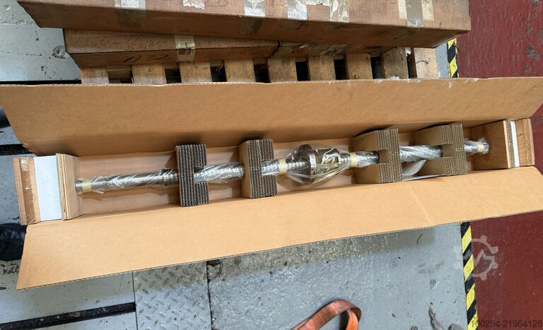 Ballscrews for sale NSK various ballscrews (kugelrollspindle)