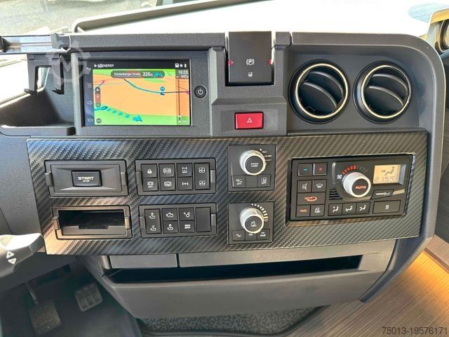 Standard tractor unit RENAULT T520 Evolution, LIVING- Paket, Kipphydr.,MIETEN?