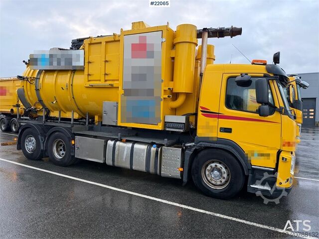 Saugfahrzeug Volvo FM 6x2 supersuction w/ Disab body 1 owner car