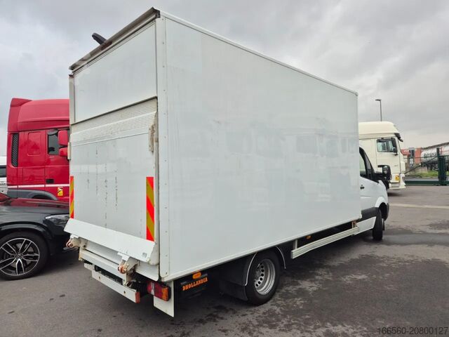 Box truck Mercedes-Benz SPRINTER 516 CDI