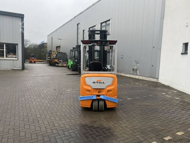 Electric 3-wheel forklift Still RX20-20 L
