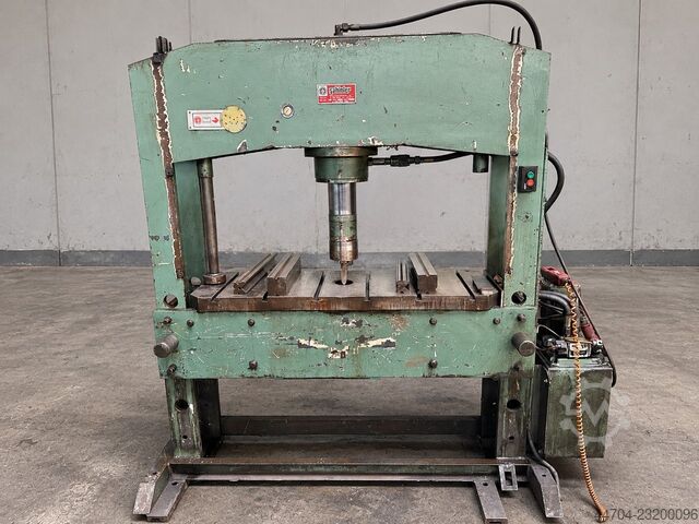 Walzblechmaschine Sahinler AP 1500
