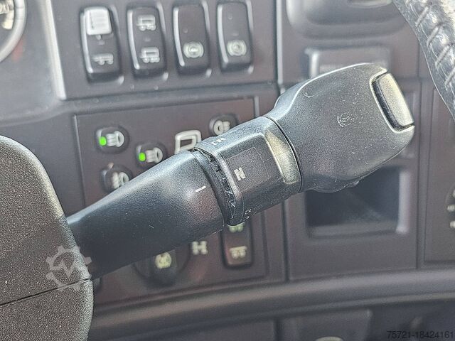 Chassis with cab SCANIA R730 6X4 HNB RETARDER PTO