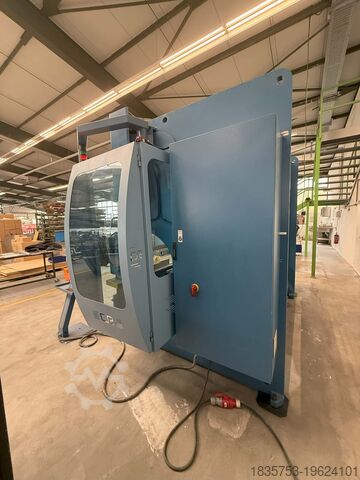 CNC-Abkantpresse CR GOLD 130/31 130t CR Electronic Gold 130/31