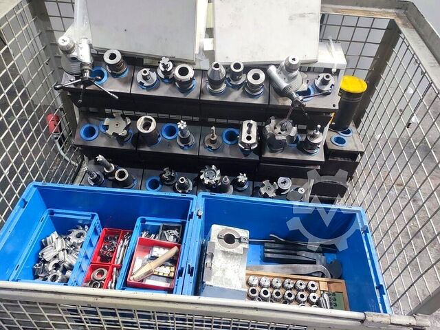 Vertikales Bearbeitungszentrum DMG DMU 50 M