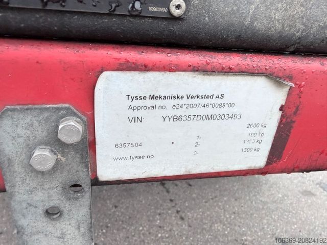 Verkaufsanhänger Tysse / Nomek 1500 L Edelstahl Sauganhänger