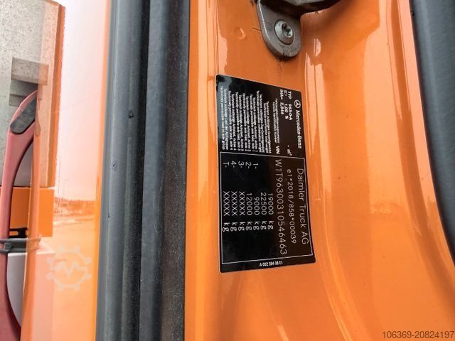 Saugwagen MERCEDES-BENZ Actros 1833 4x2 Bucher FlexLine C60