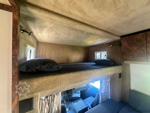 Van Scania 93 M 280 Roelofsen 8 Pferde, Popout