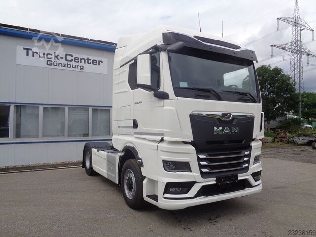 Standard tractor unit MAN TGX Fahrerhausspoilerpaket GM Haus NEU