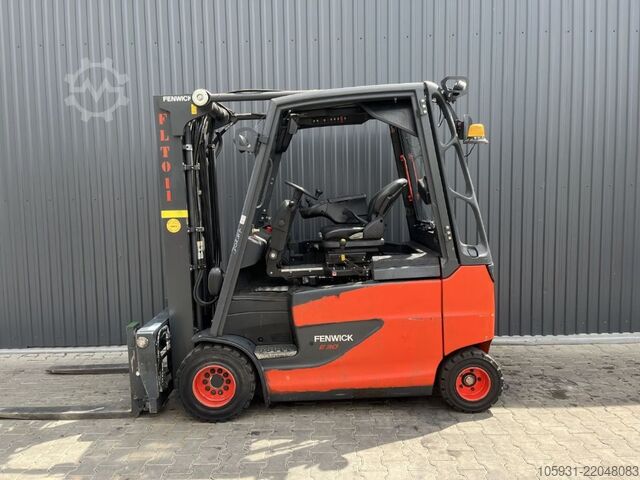 Electric 4-wheel forklift Linde E30HL-01/600