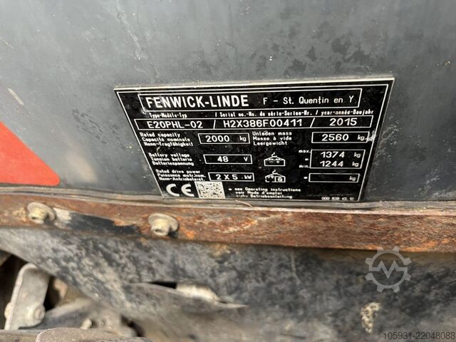Electric 4-wheel forklift Linde E20PHL-02