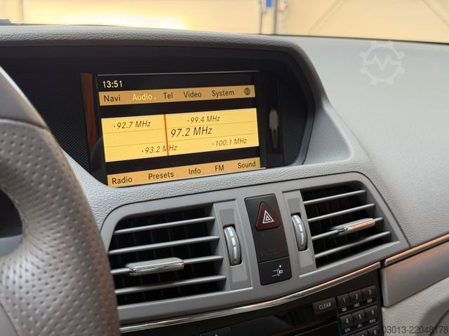 Van MERCEDES-BENZ E 220 CDI Cabrio BlueEfficiency