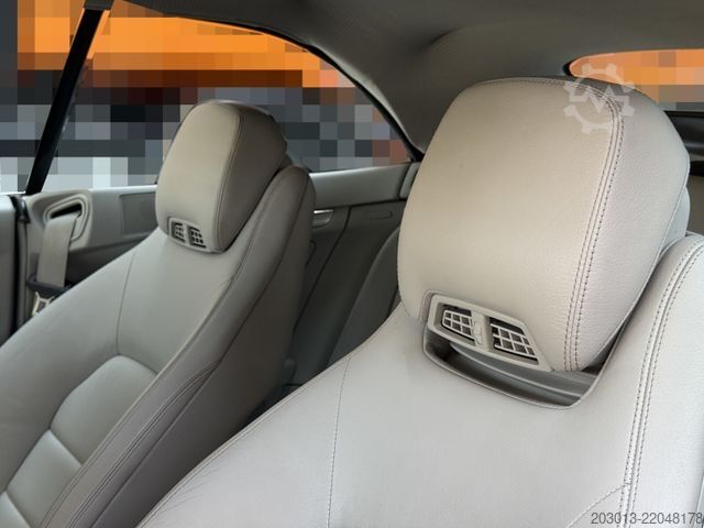 Van MERCEDES-BENZ E 220 CDI Cabrio BlueEfficiency
