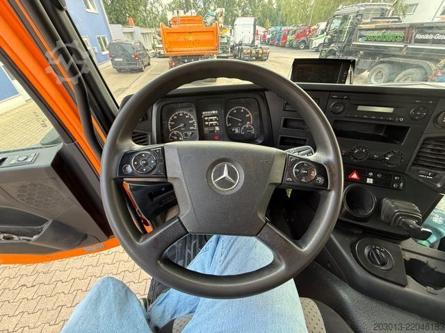 Concrete pump truck MERCEDES-BENZ AROCS 2533 6x4 Euro 6 Putzmeister M24-4