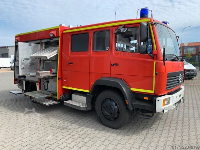 Box van MERCEDES-BENZ 917 AF 4x4 AHK Top Zustand