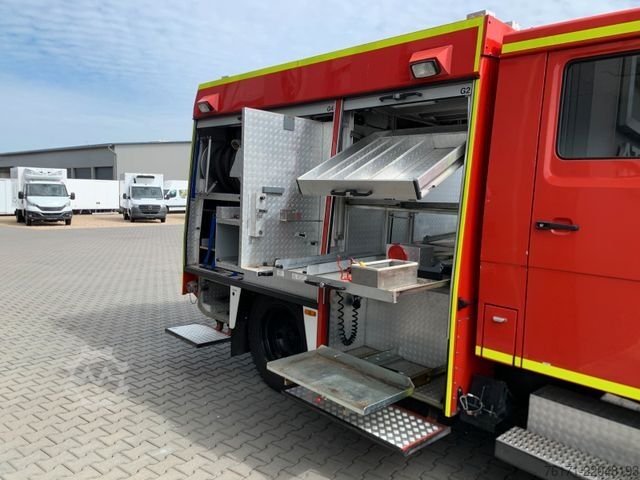 Box van MERCEDES-BENZ 917 AF 4x4 AHK Top Zustand