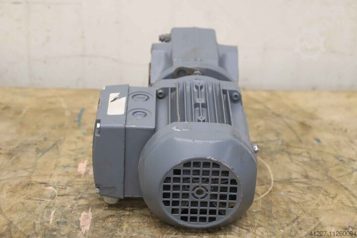 Gear motor 0.18 kW 13 rpm SEW-Eurodrive SA37 DR63M4/TF/IS