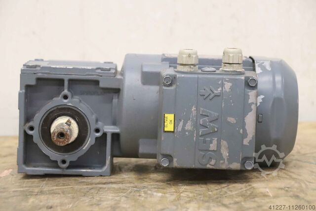 Gear motor 0.18 kW 28 rpm SEW-Eurodrive W20 DR63M4/TF/IS