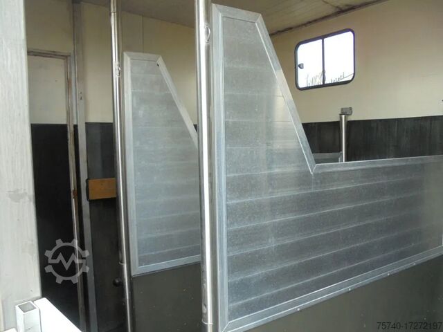 Pferdetransport MAN 12 .225 + MANUAL