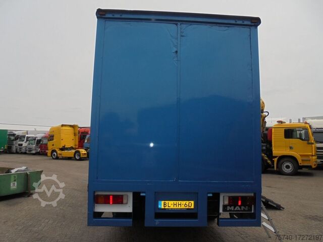 Pferdetransport MAN 12 .225 + MANUAL