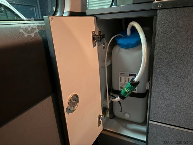 Motor coach MERCEDES-BENZ Hyundai H350 REISEBUS 9 SITZE KÜCHE KLIMA R-CAM