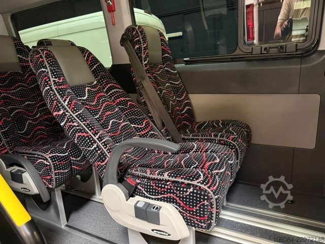 Minibus HYUNDAI H350 REISEBUS 9 SITZE KÜCHE KLIMA R-CAM TEMPOMAT