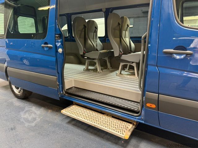 Minibus VOLKSWAGEN Crafter Kombi 35 L3H2 MAXI 7 Sitze PDC 2.Hand